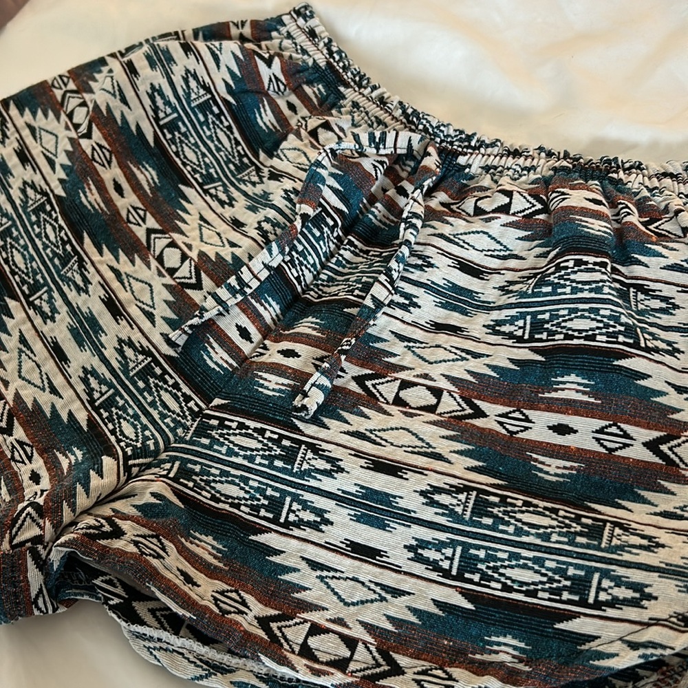 Aztec Shorts - Picture 2 of 5